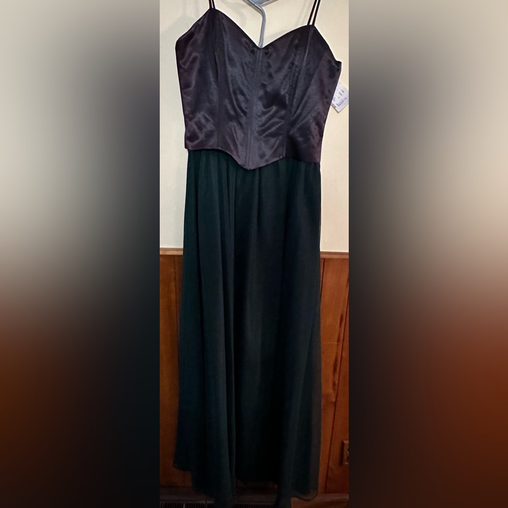 NADINE size Junior 13 hunters green formal long gown.